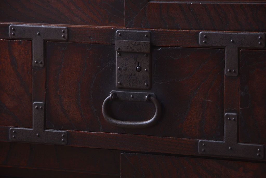 アンティーク家具　古民具・骨董　明治期　上手物!前面欅玉杢材のアンティーク帳場箪笥