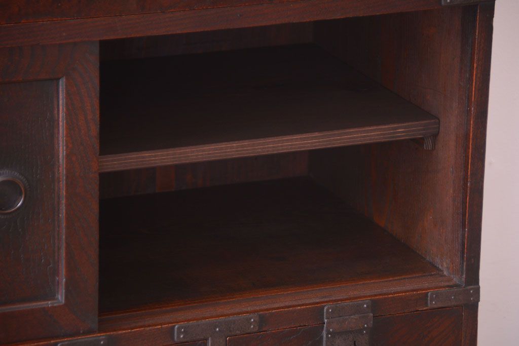 アンティーク家具　古民具・骨董　明治期　上手物!前面欅玉杢材のアンティーク帳場箪笥