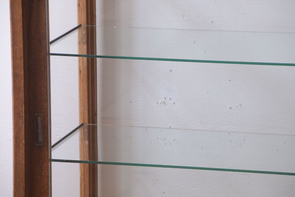 レトロ家具　昭和レトロ　古い木製のシンプルなアンティークガラスケース(ショーケース)(1)