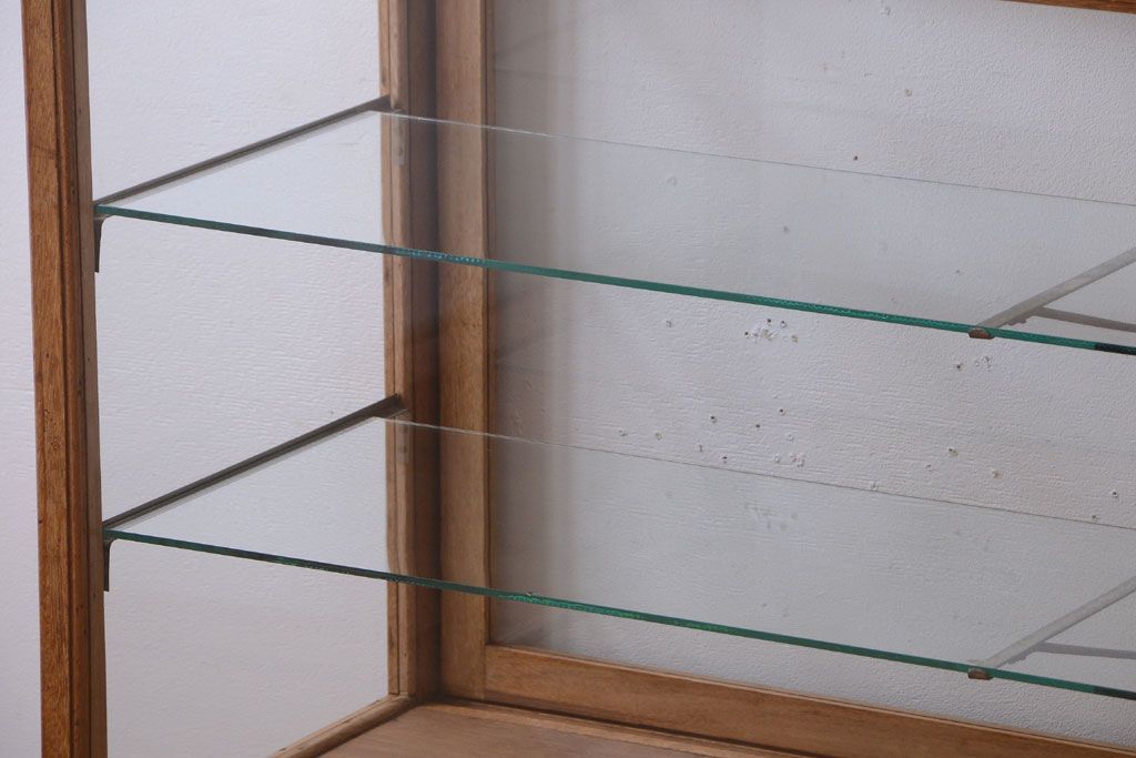 レトロ家具　昭和レトロ　古い木製のシンプルなアンティークガラスケース(ショーケース)(2)