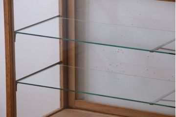レトロ家具　昭和レトロ　古い木製のシンプルなアンティークガラスケース(ショーケース)(2)