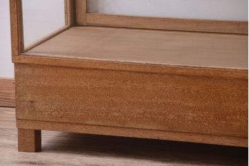 レトロ家具　昭和レトロ　古い木製のシンプルなアンティークガラスケース(ショーケース)(2)