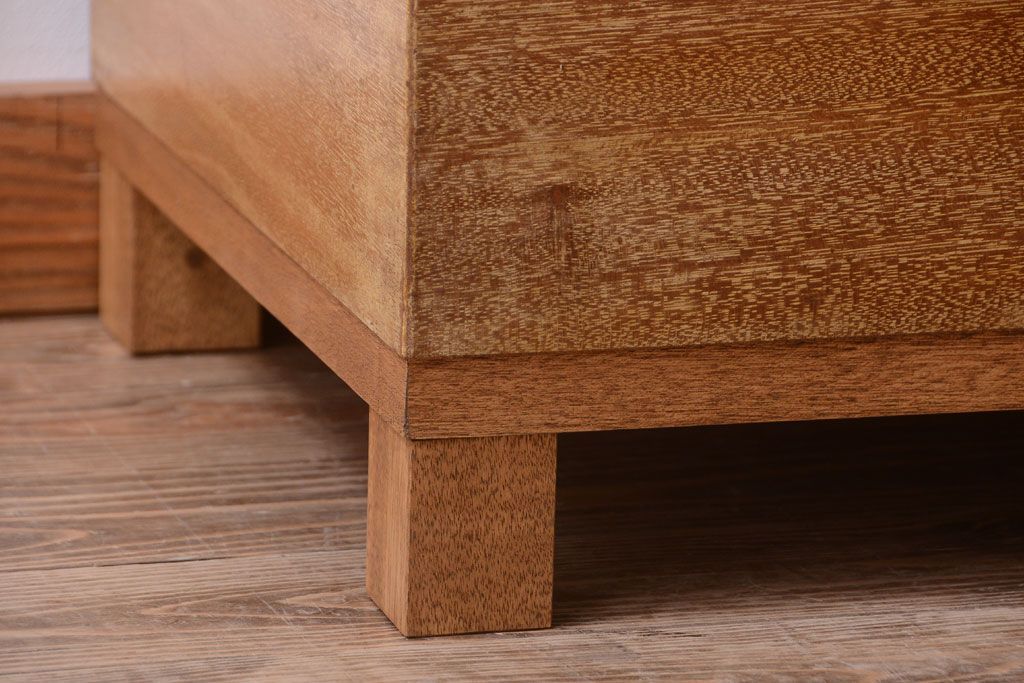 レトロ家具　昭和レトロ　古い木製のシンプルなアンティークガラスケース(ショーケース)(2)