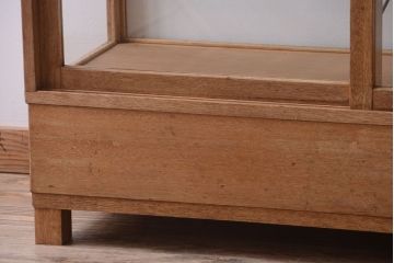 レトロ家具　昭和レトロ　古い木製のシンプルなアンティークガラスケース(ショーケース)(2)