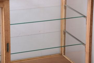 レトロ家具　昭和レトロ　古い木製のシンプルなアンティークガラスケース(ショーケース)(2)