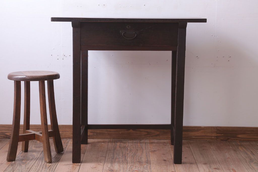 アンティーク家具　和製アンティーク　古い木製のシンプルな引き出し付き平机(デスク・テーブル)