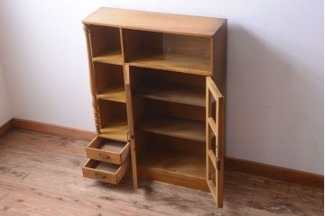 レトロ家具　昭和レトロ　引き出し・飾り棚・戸棚付き!アンティーク本箱