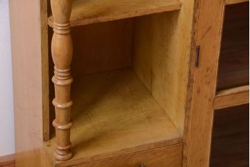 レトロ家具　昭和レトロ　引き出し・飾り棚・戸棚付き!アンティーク本箱