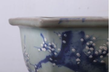 アンティーク雑貨　古民具・骨董　梅の図　青磁植木鉢　六角型(1)