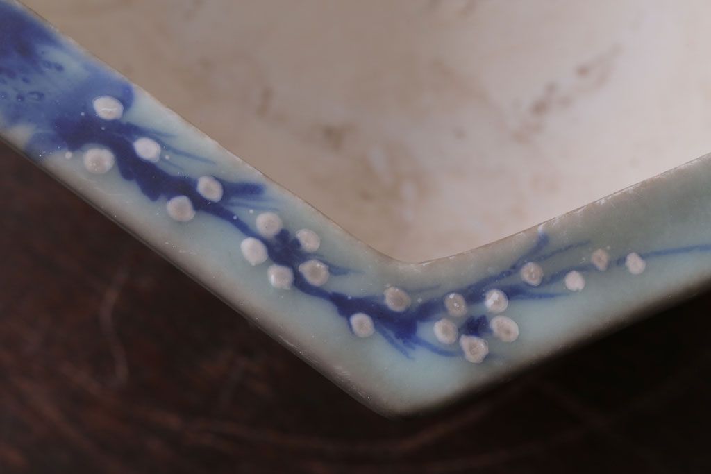 アンティーク雑貨　古民具・骨董　梅の図　青磁植木鉢　六角型(1)