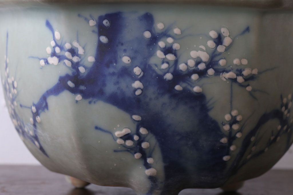 アンティーク雑貨　古民具・骨董　梅の図　青磁植木鉢　六角型(1)