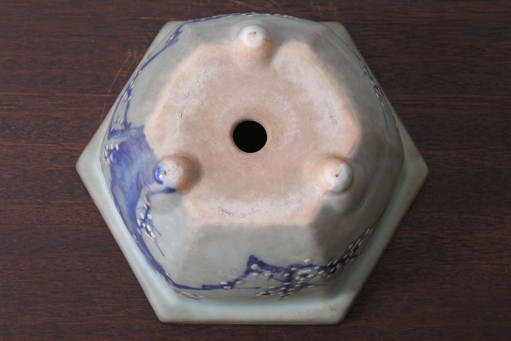 アンティーク雑貨　古民具・骨董　梅の図　青磁植木鉢　六角型(1)