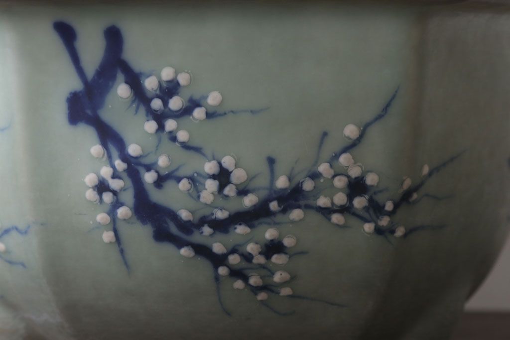 アンティーク雑貨　古民具・骨董　梅の図　青磁植木鉢　六角型(2)