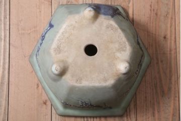 アンティーク雑貨　古民具・骨董　梅の図　青磁植木鉢　六角型(2)