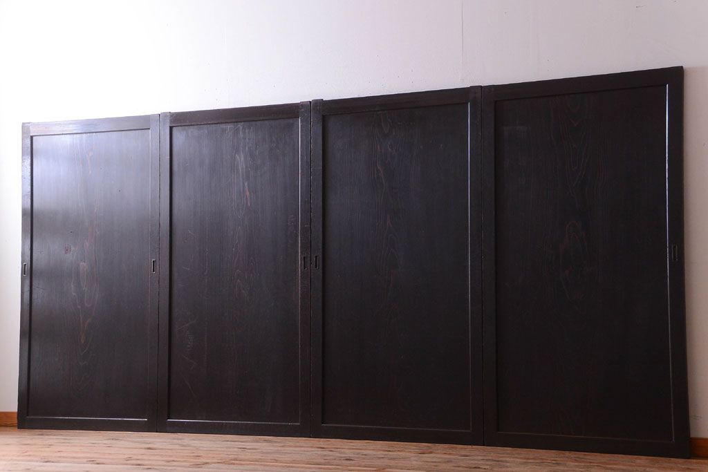 古民具・骨董　古い木味のアンティーク板戸4枚セット