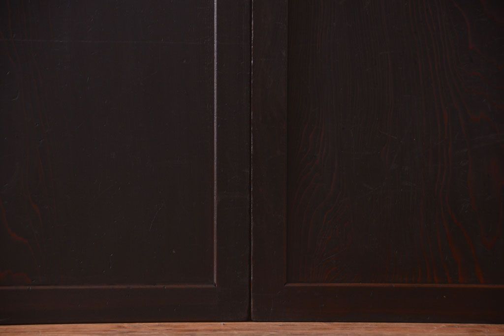 古民具・骨董　古い木味のアンティーク板戸4枚セット