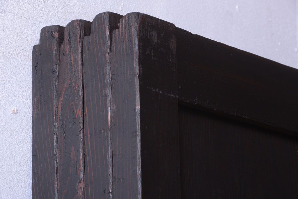 古民具・骨董　古い木味のアンティーク板戸4枚セット