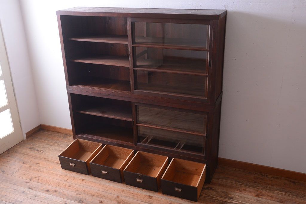 アンティーク家具　和製アンティークの二段重ね収納棚(2)