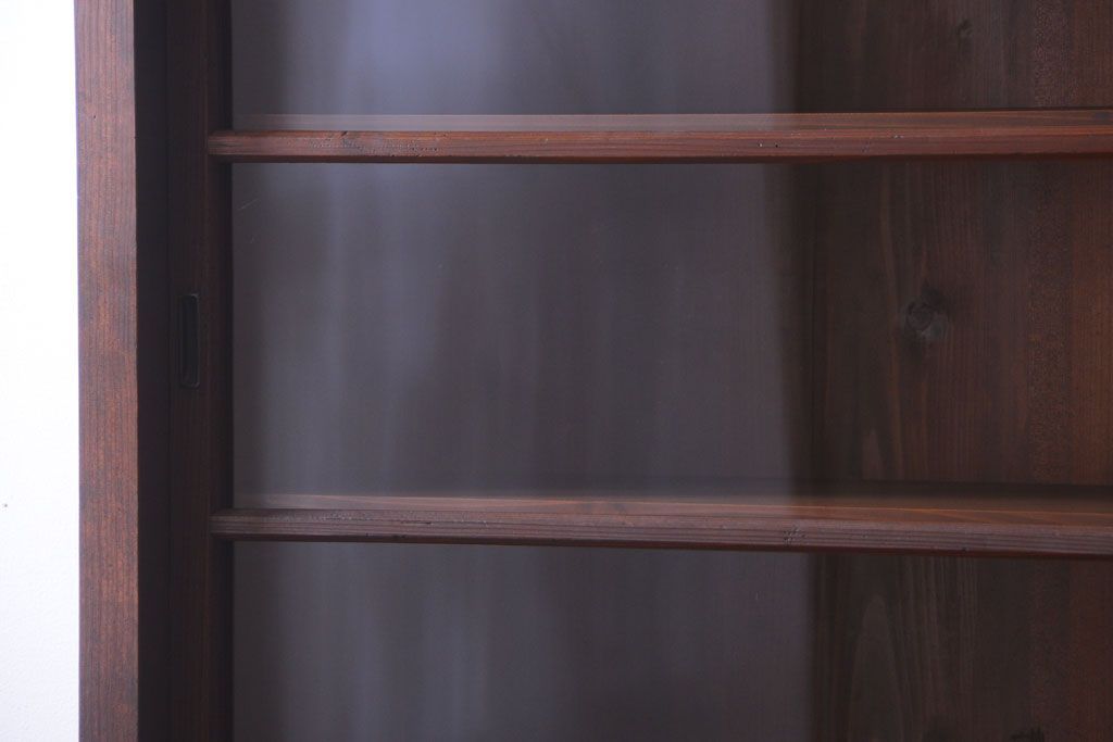 アンティーク家具　和製アンティークの二段重ね収納棚(2)