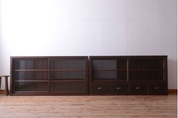 アンティーク家具　和製アンティークの二段重ね収納棚(2)