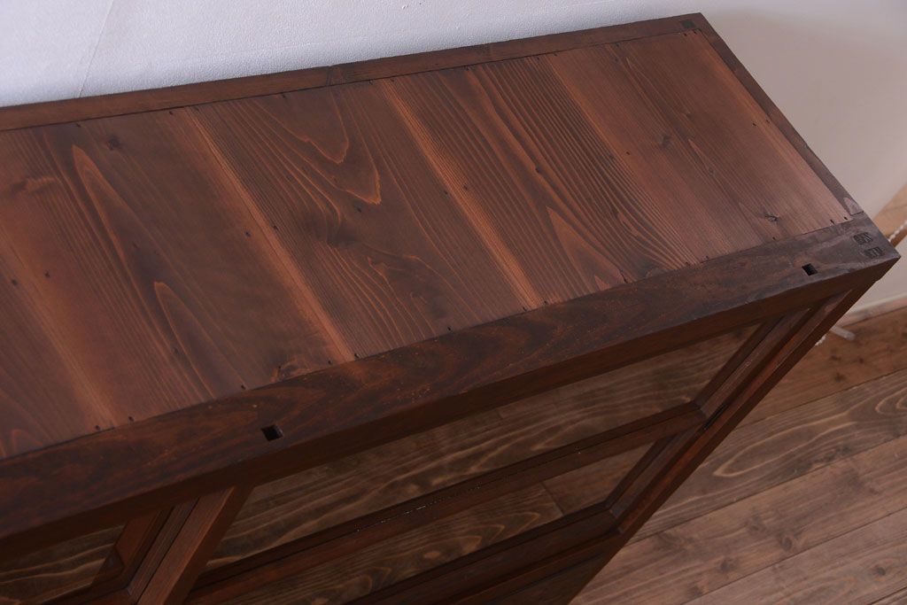 アンティーク家具　和製アンティークの二段重ね収納棚(2)