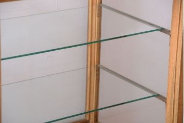 レトロ家具　昭和レトロ　古い木製のシンプルなアンティークガラスケース(ショーケース)(3)