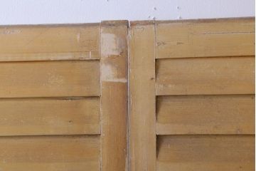 アンティーク　ルーバー風デザインがおしゃれな引き戸2枚セット(雨戸)(2)