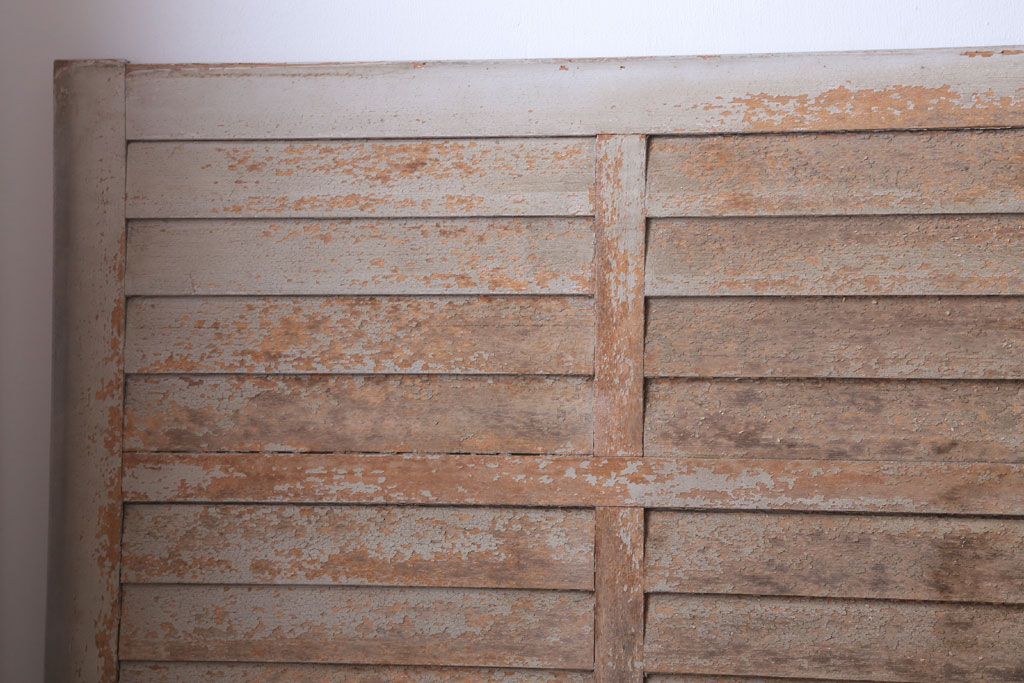 アンティーク　ルーバー風デザインがおしゃれな引き戸4枚セット(雨戸)