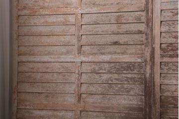 アンティーク　ルーバー風デザインがおしゃれな引き戸4枚セット(雨戸)