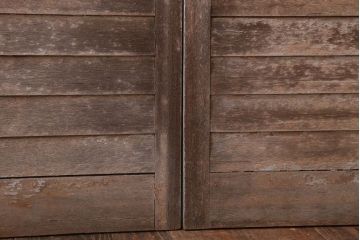 アンティーク　ルーバー風デザインがおしゃれな引き戸4枚セット(雨戸)