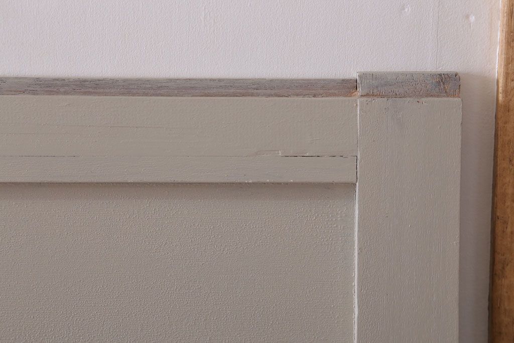 アンティーク　ルーバー風デザインがおしゃれな引き戸4枚セット(雨戸)