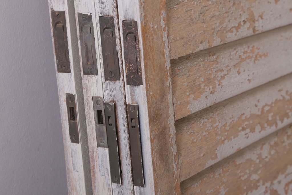 アンティーク　ルーバー風デザインがおしゃれな引き戸4枚セット(雨戸)