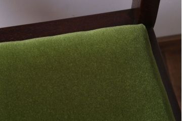 アンティーク家具　イギリスアンティーク　オーク材の優雅なツイストレッグダイニングチェア(1)