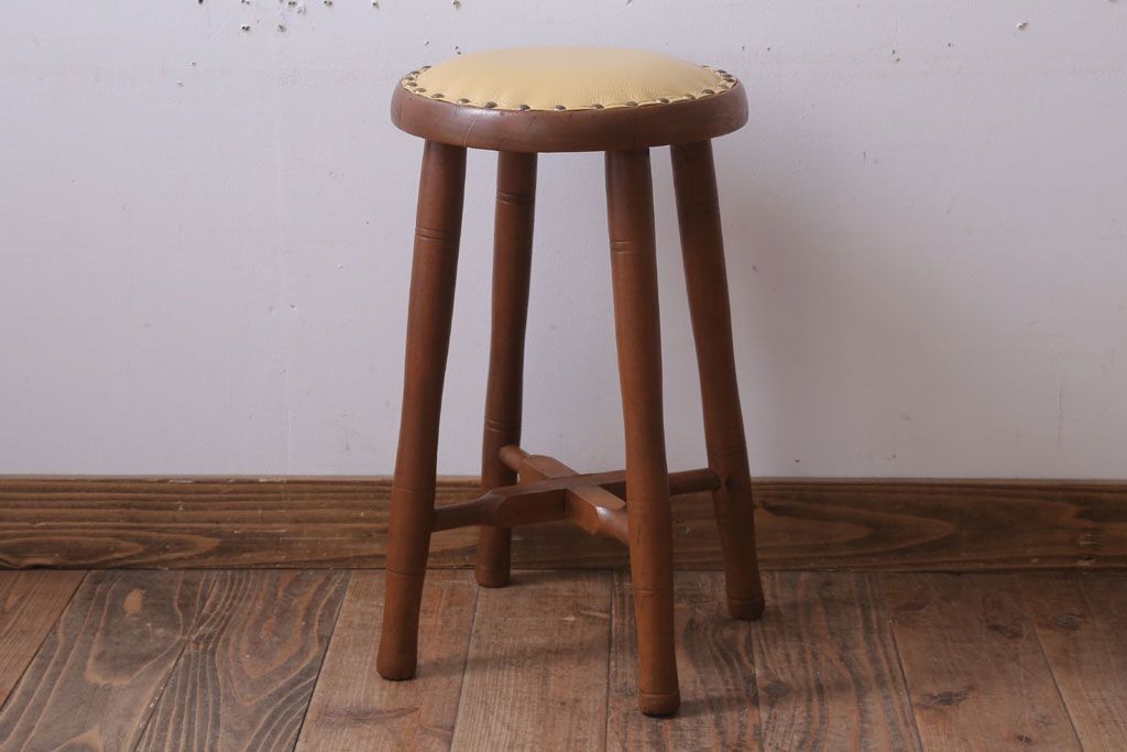 レトロ家具　アンティーク　本革座面のレトロなスツール