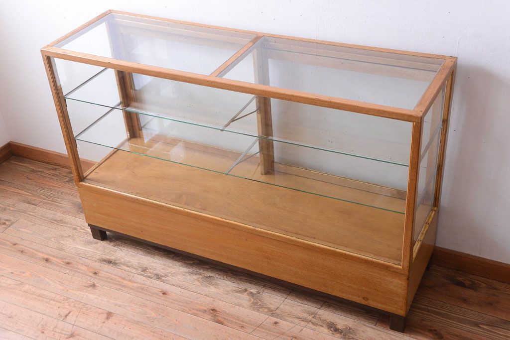 アンティーク家具　アンティーク　古い木製のシンプルなガラスケース(ショーケース)(1)