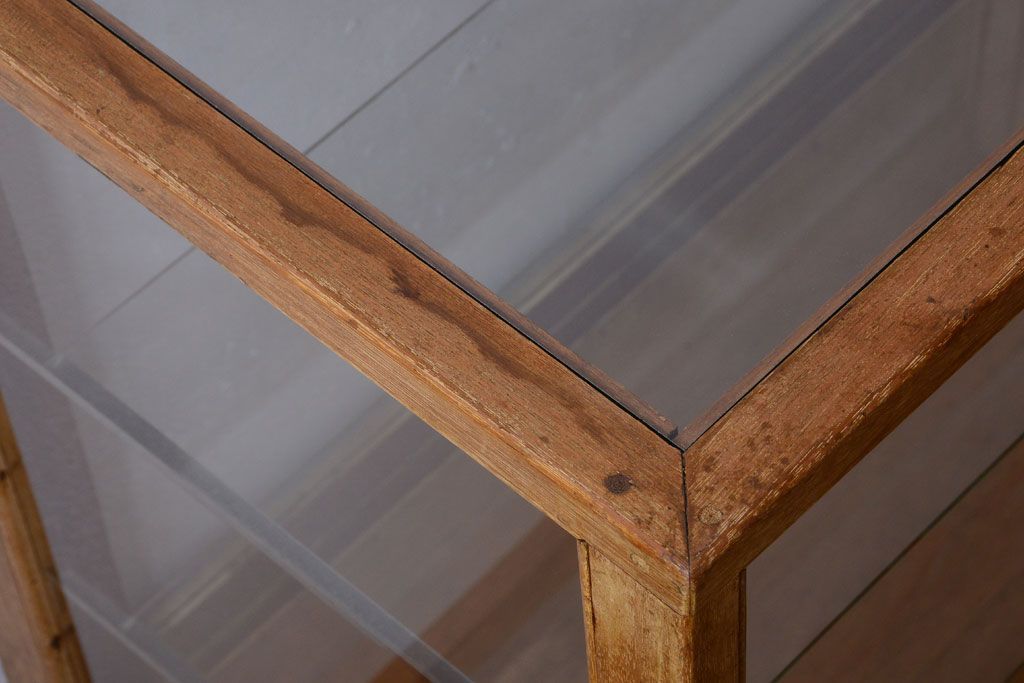 アンティーク家具　アンティーク　古い木製のシンプルなガラスケース(ショーケース)(1)