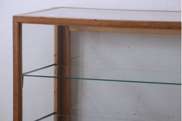 アンティーク家具　アンティーク　古い木製のシンプルなガラスケース(ショーケース)(1)