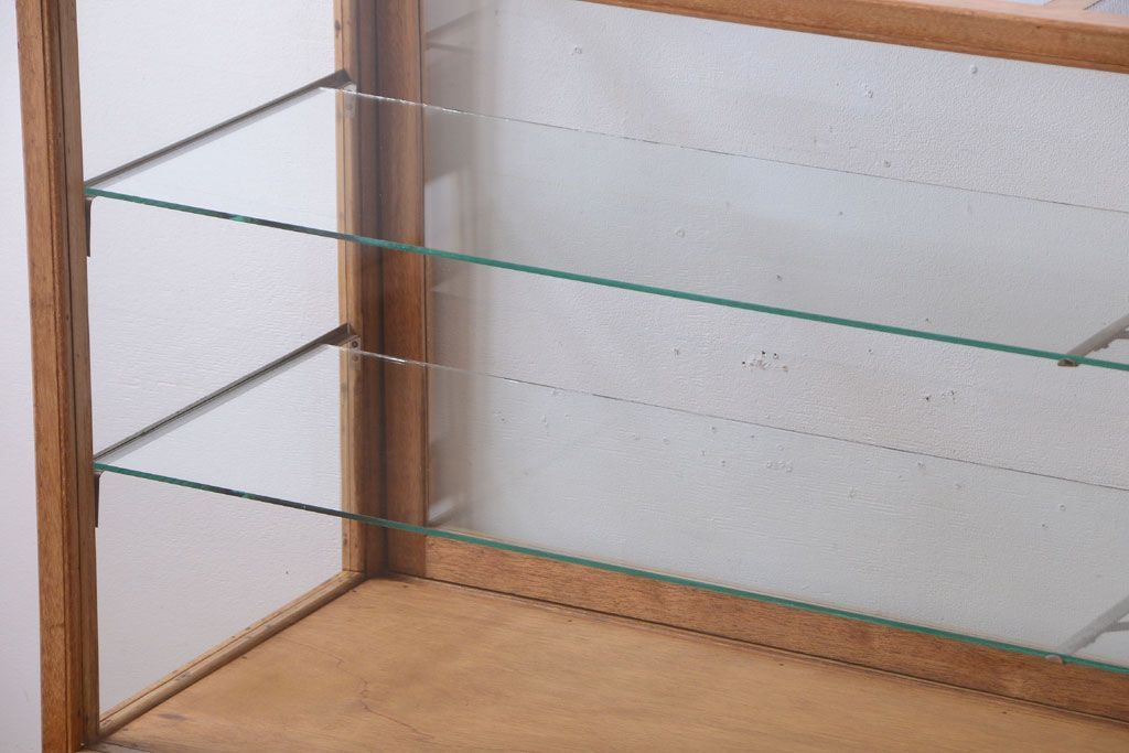 アンティーク家具　アンティーク　古い木製のシンプルなガラスケース(ショーケース)(1)