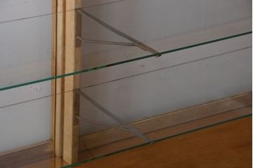 アンティーク家具　アンティーク　古い木製のシンプルなガラスケース(ショーケース)(1)