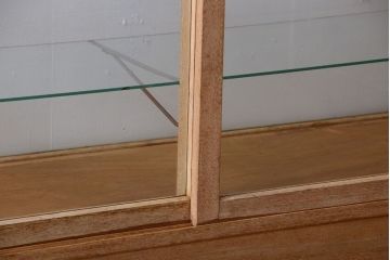 アンティーク家具　アンティーク　古い木製のシンプルなガラスケース(ショーケース)(1)