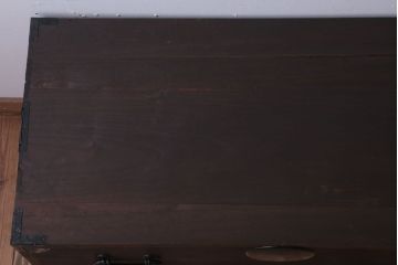 アンティーク家具　古民具・骨董　シンプルな丸金具の時代箪笥ローボード(1)