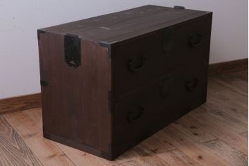 アンティーク家具　古民具・骨董　シンプルな丸金具の時代箪笥ローボード(2)