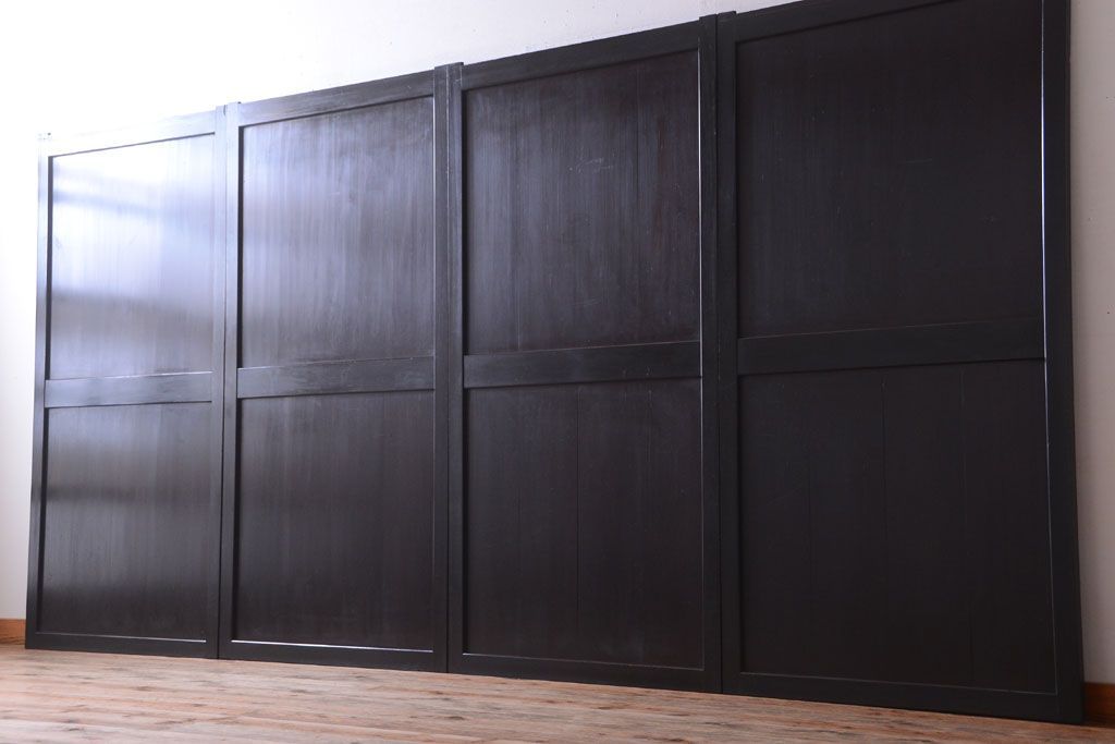 古民具・骨董　明治期　古い木味のアンティーク帯戸4枚セット(2)