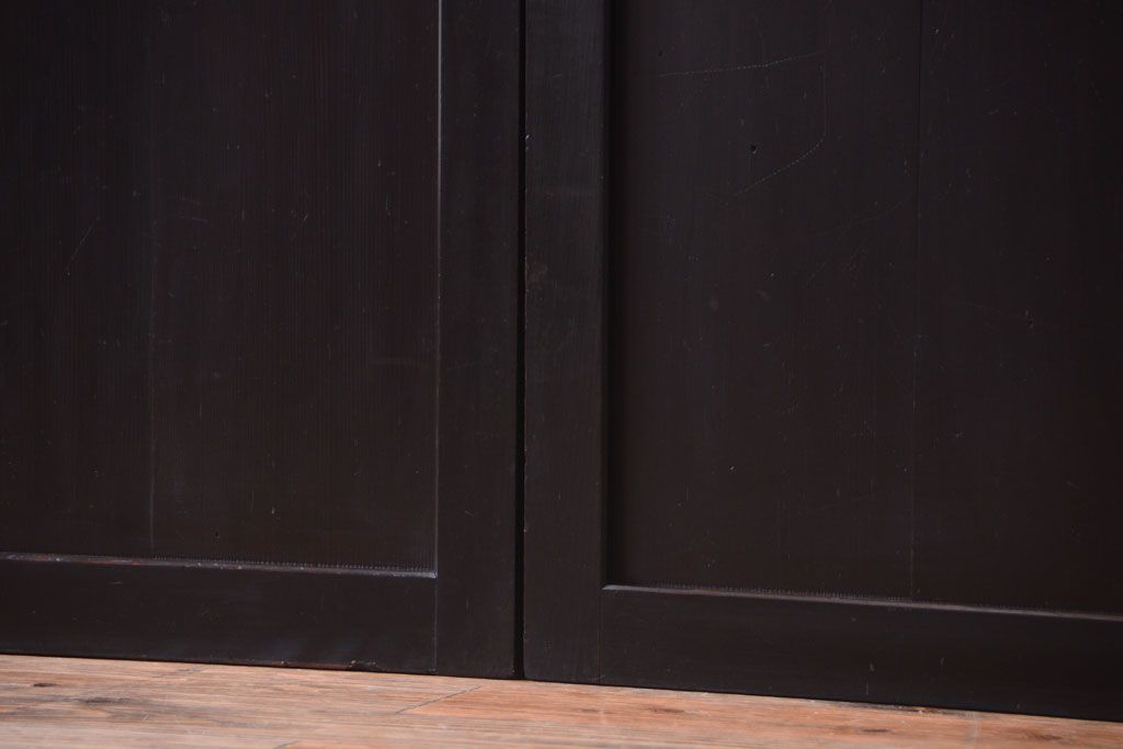 古民具・骨董　明治期　古い木味のアンティーク帯戸4枚セット(2)