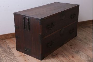 アンティーク家具　和製アンティーク　上手物　シンプルな丸金具の総桐箪笥ローボード(衣装箪笥・時代箪笥、桐たんす)(1)