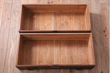 アンティーク家具　和製アンティーク　上手物　シンプルな丸金具の総桐箪笥ローボード(衣装箪笥・時代箪笥、桐たんす)(2)