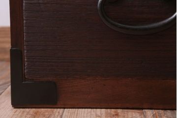 アンティーク家具　和製アンティーク　上手物　シンプルな丸金具の総桐箪笥ローボード(衣装箪笥・時代箪笥、桐たんす)(2)