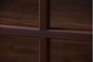 アンティーク家具　古民具・骨董　和製アンティークの引き戸ローボード(収納棚)