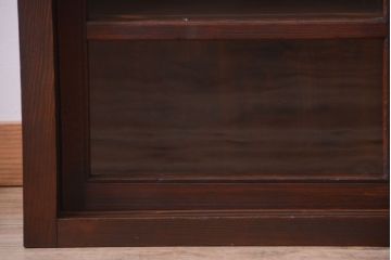 アンティーク家具　古民具・骨董　和製アンティークの引き戸ローボード(収納棚)