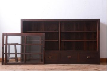 アンティーク家具　古民具・骨董　引き出し4杯付き!和製アンティークの引き戸ローボード(収納棚)